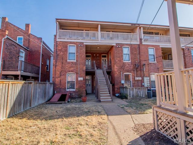 2007 S 11th Street, St Louis, MO 63104