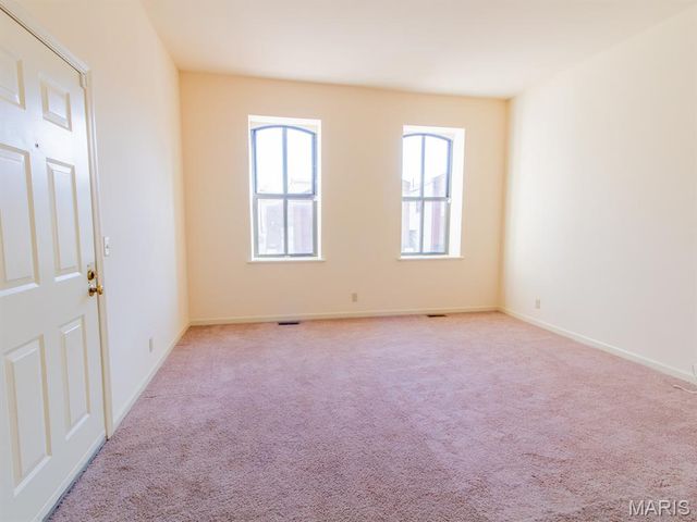 2007 S 11th Street, St Louis, MO 63104