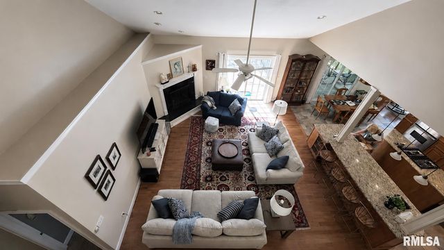 6607 N Saint Marys Road, Peoria, IL 61614