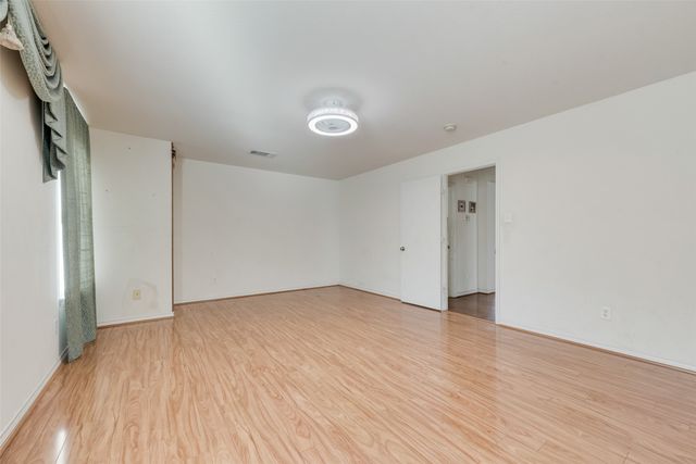 3506 Ridge Elm Drive, Dallas, TX 75227