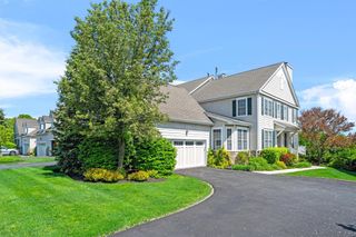 30 Turnberry Court, Monroe, NY 10950