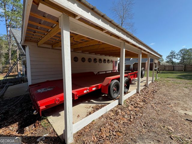 319 Greenbriar Drive, Byron, GA 31008