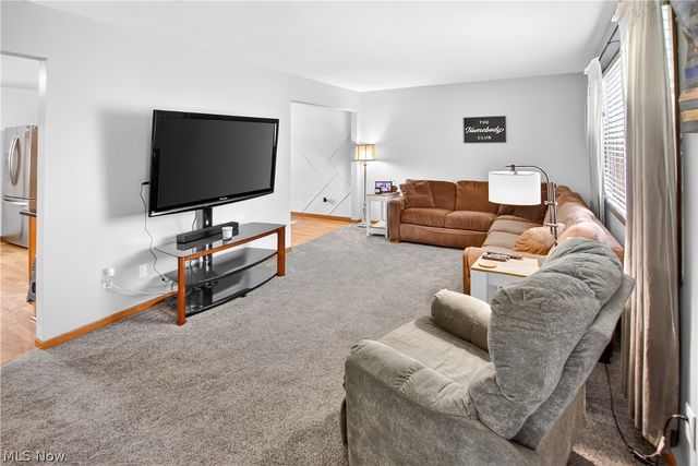 3802 Bramblewood Drive, Brunswick, OH 44212