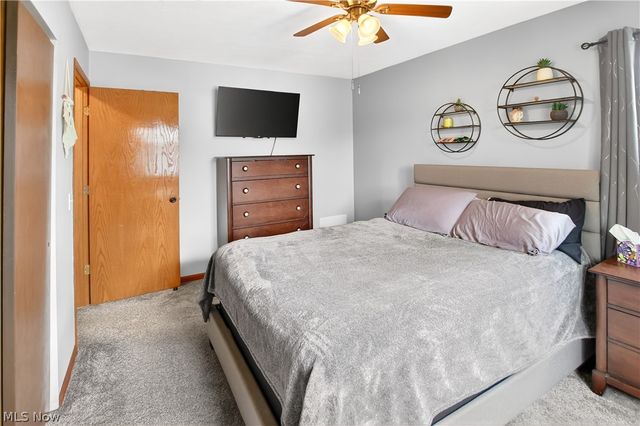 3802 Bramblewood Drive, Brunswick, OH 44212