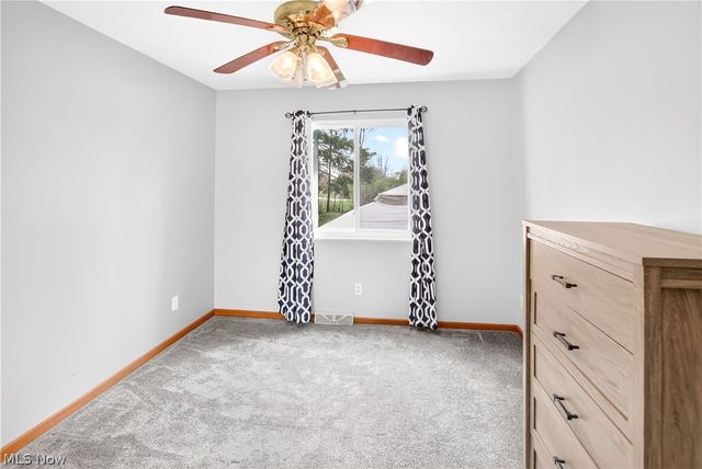 3802 Bramblewood Drive, Brunswick, OH 44212