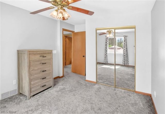 3802 Bramblewood Drive, Brunswick, OH 44212