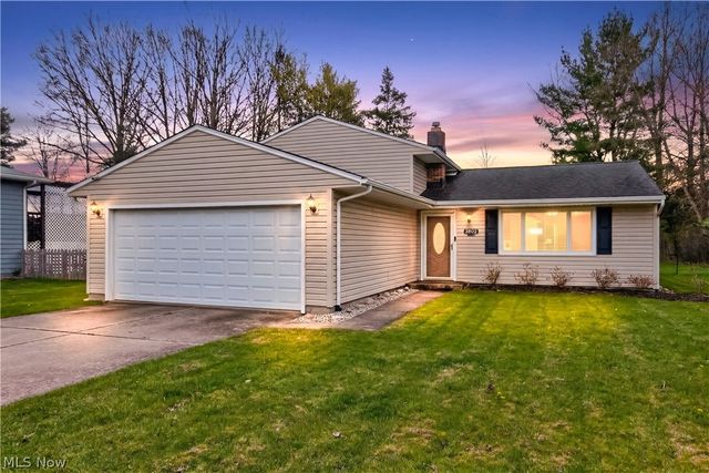 3802 Bramblewood Drive, Brunswick, OH 44212