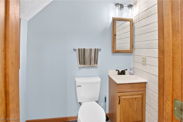 3802 Bramblewood Drive, Brunswick, OH 44212