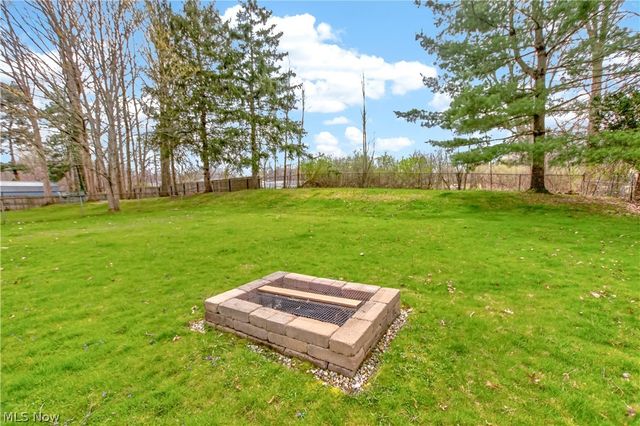 3802 Bramblewood Drive, Brunswick, OH 44212