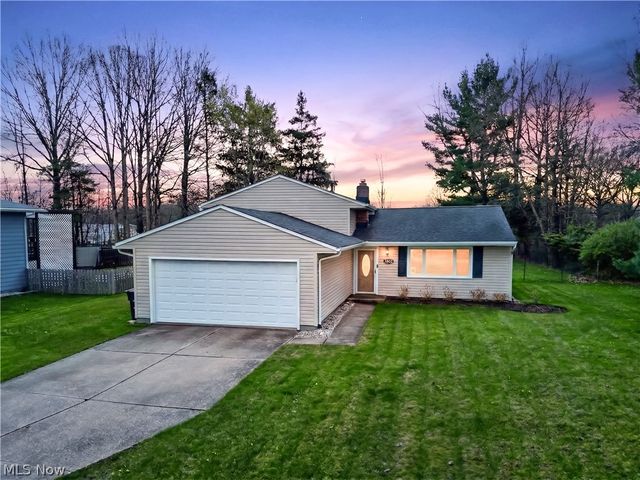 3802 Bramblewood Drive, Brunswick, OH 44212