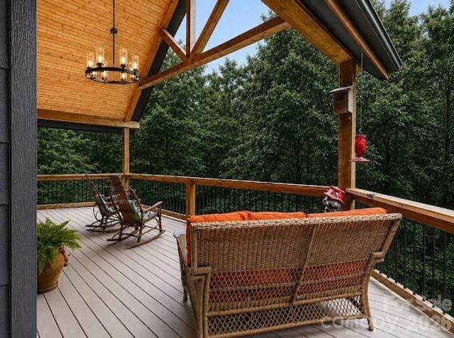77 E Lake Dr East Lake Drive 18, Fairview, NC 28730
