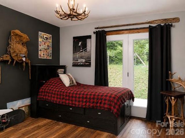 77 E Lake Dr East Lake Drive 18, Fairview, NC 28730