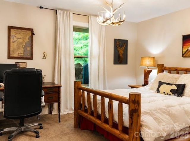 77 E Lake Dr East Lake Drive 18, Fairview, NC 28730