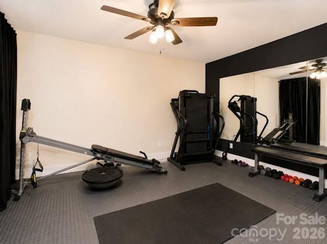 77 E Lake Dr East Lake Drive 18, Fairview, NC 28730