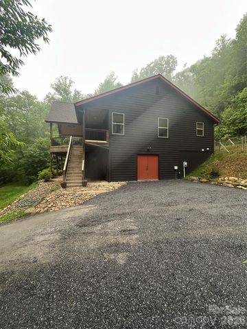 77 E Lake Dr East Lake Drive 18, Fairview, NC 28730