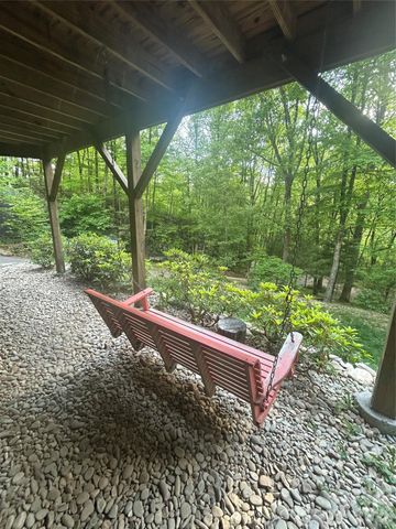 77 E Lake Dr East Lake Drive 18, Fairview, NC 28730