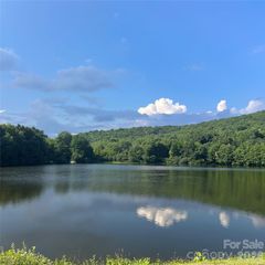 77 E Lake Dr East Lake Drive 18, Fairview, NC 28730