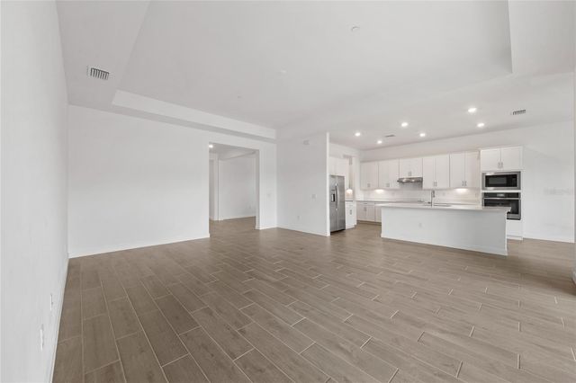 19227 SCALLOP LOOP, Lakewood Ranch, FL 34211