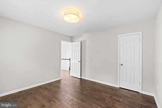 6836 COMPTON HEIGHTS CIR, Clifton, VA 20124