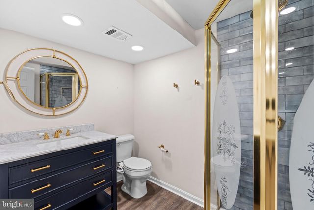 6836 COMPTON HEIGHTS CIR, Clifton, VA 20124