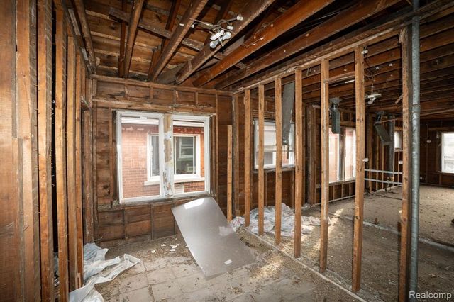 6420 Tuxedo Street, Detroit, MI 48204