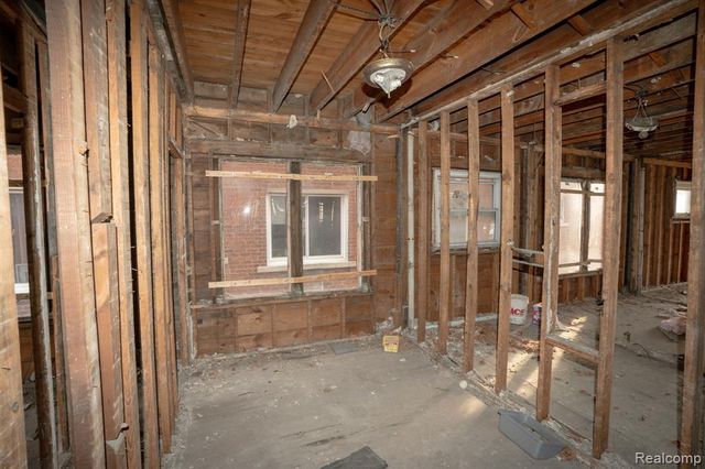 6420 Tuxedo Street, Detroit, MI 48204