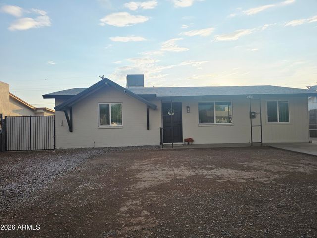 2516 N 47TH Drive, Phoenix, AZ 85035