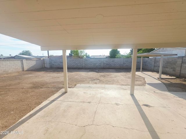 2516 N 47TH Drive, Phoenix, AZ 85035