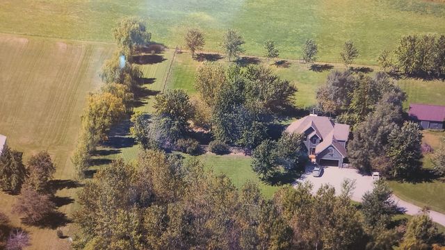 2904 N 4000e Road, Bourbonnais, IL 60914