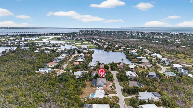 1379 Albatross RD, Sanibel, FL 33957