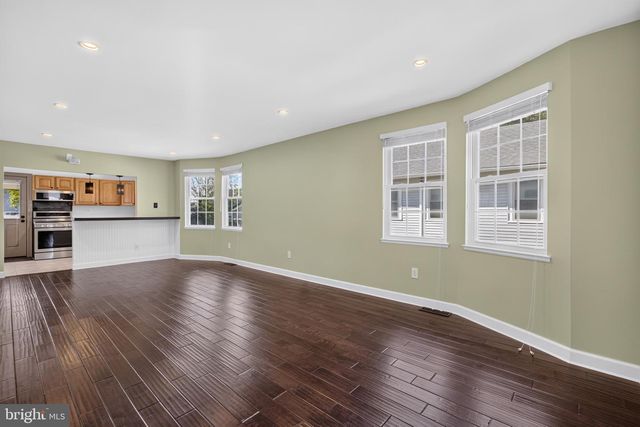 106 LINDERMAN AVE, Cherry Hill, NJ 08002