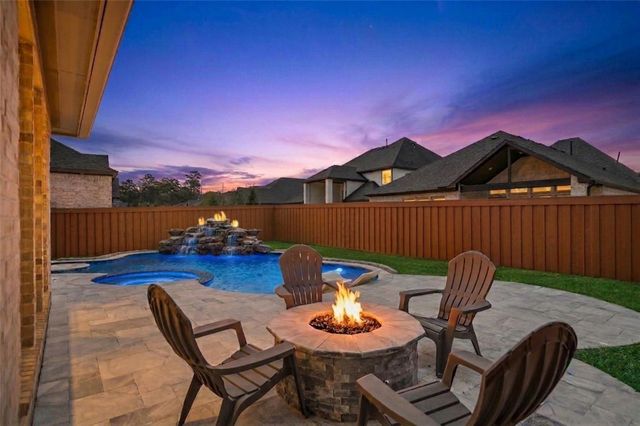 7239 Stillmeadow Grove Drive, Magnolia, TX 77354