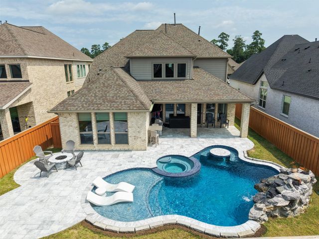 7239 Stillmeadow Grove Drive, Magnolia, TX 77354