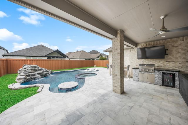 7239 Stillmeadow Grove Drive, Magnolia, TX 77354