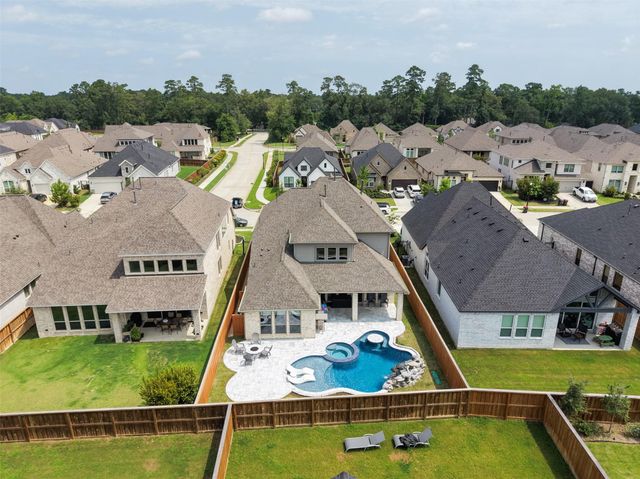 7239 Stillmeadow Grove Drive, Magnolia, TX 77354