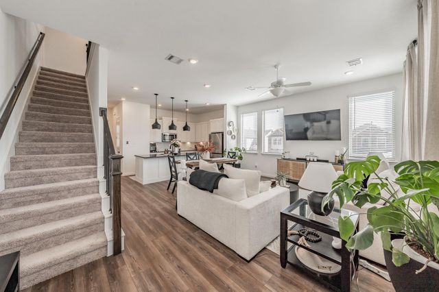 7505 Laburnam Road, Dallas, TX 75228