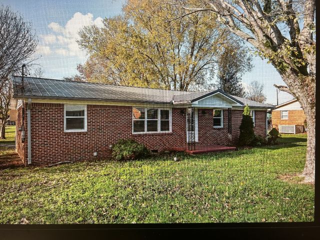 118 Van Buren St, Mcminnville, TN 37110
