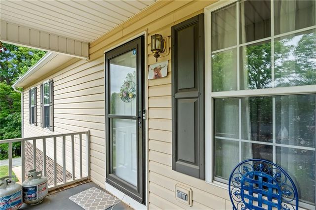 2383 Burkhart Road, Lexington, NC 27292