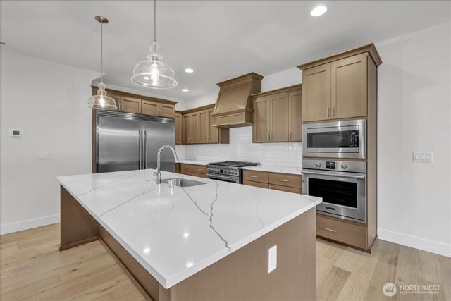 7701 Ruby Drive SW, Lakewood, WA 98498