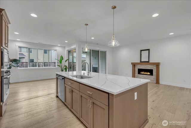 7701 Ruby Drive SW, Lakewood, WA 98498