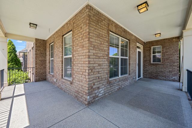 629 Westcott Ln, Nolensville, TN 37135