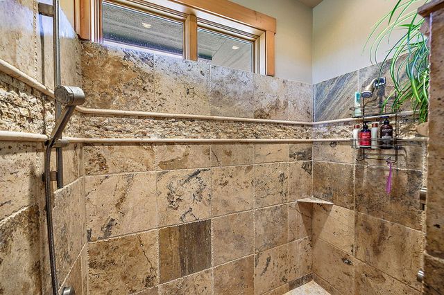 1475 Dead Indian Memorial Road, Ashland, OR 97520