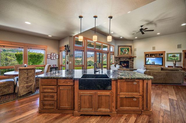 1475 Dead Indian Memorial Road, Ashland, OR 97520