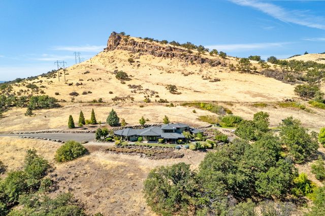 1475 Dead Indian Memorial Road, Ashland, OR 97520