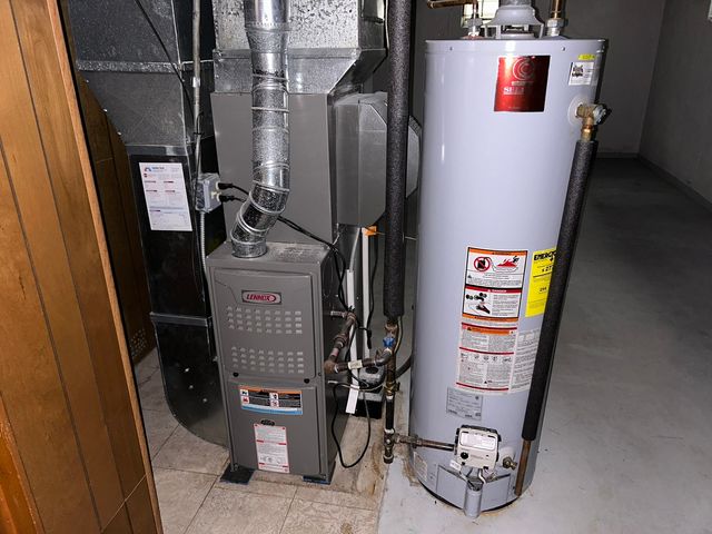 1755 Country Knolls Lane, Elgin, IL 60123