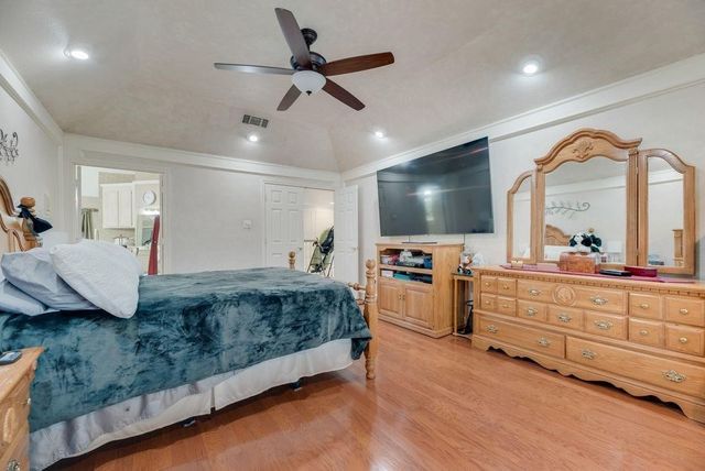 2805 Pine View Drive, Grapevine, TX 76051