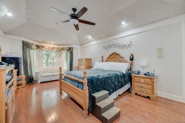 2805 Pine View Drive, Grapevine, TX 76051