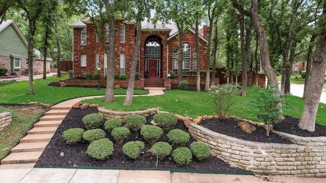 2805 Pine View Drive, Grapevine, TX 76051