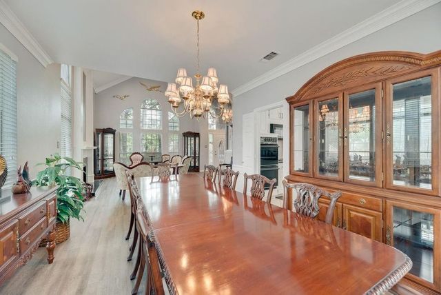 2805 Pine View Drive, Grapevine, TX 76051