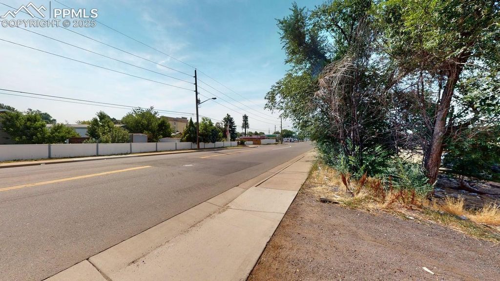 1575 N Sable Boulevard, Aurora, CO 80011 — photo 3